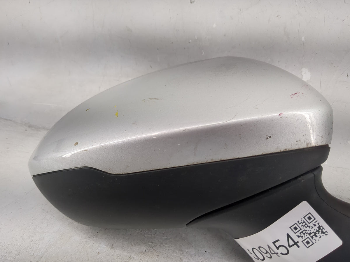 2016-2019 Chevrolet Cruze Passenger Side View Mirror - Right Door Mirror OEM Used - Oemusedautoparts1.com