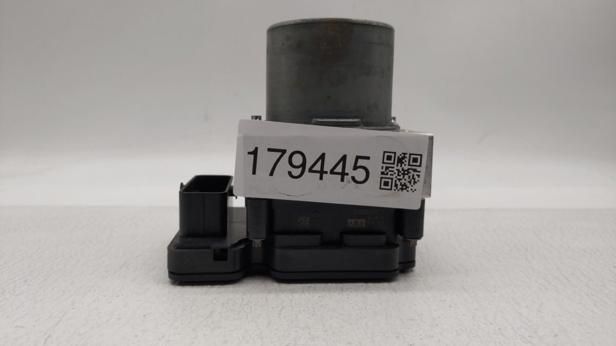 2016 Chevrolet Cruze Anti-Lock Brake ABS Pump Module Actuator OEM P/N:065055766 39042384, 39064667, 39064664 Fits OEM Used A