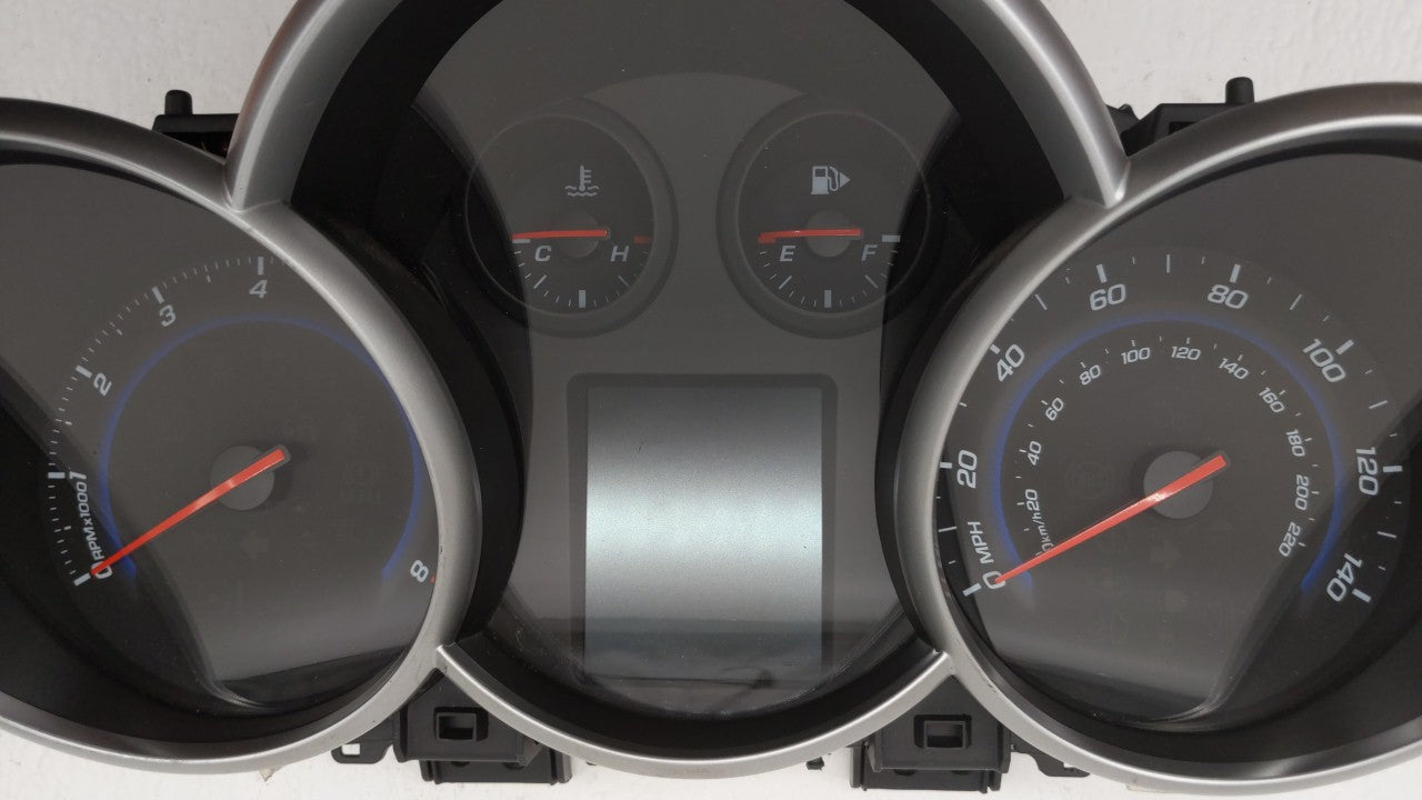 2015-2016 Chevrolet Cruze Instrument Cluster Speedometer Gauges P/N:811511914 94560794, 42362675, 42362673 Fits Fits 2015 20