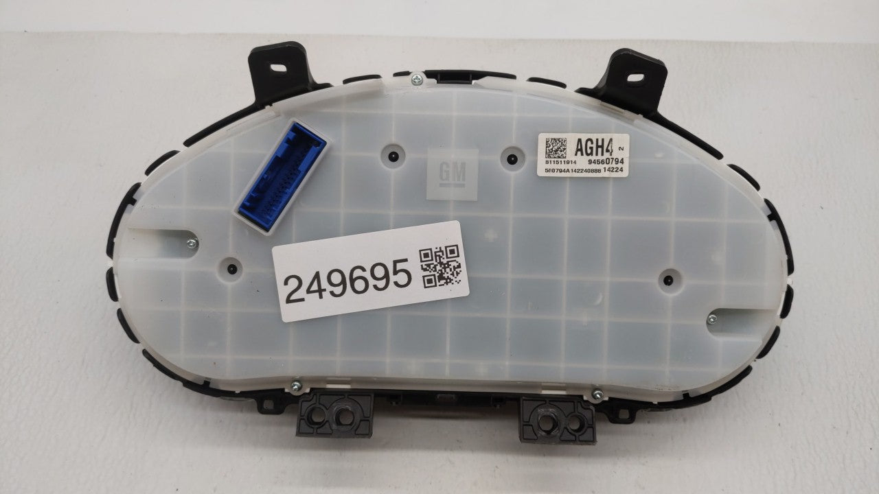 2015-2016 Chevrolet Cruze Instrument Cluster Speedometer Gauges P/N:811511914 94560794, 42362675, 42362673 Fits Fits 2015 20