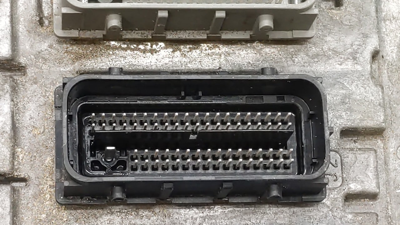 2016 Chevrolet Cruze PCM Engine Control Computer ECU ECM PCU OEM P/N:12672502 12607096, 12675580, 12676591, 12680968 Fits OE