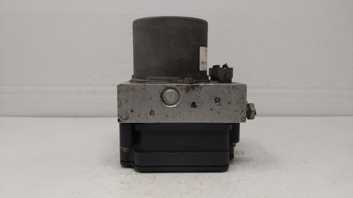 2016 Chevrolet Cruze Anti-Lock Brake ABS Pump Module Actuator OEM P/N:065055766 39042384, 39064667, 39064664 Fits OEM Used A