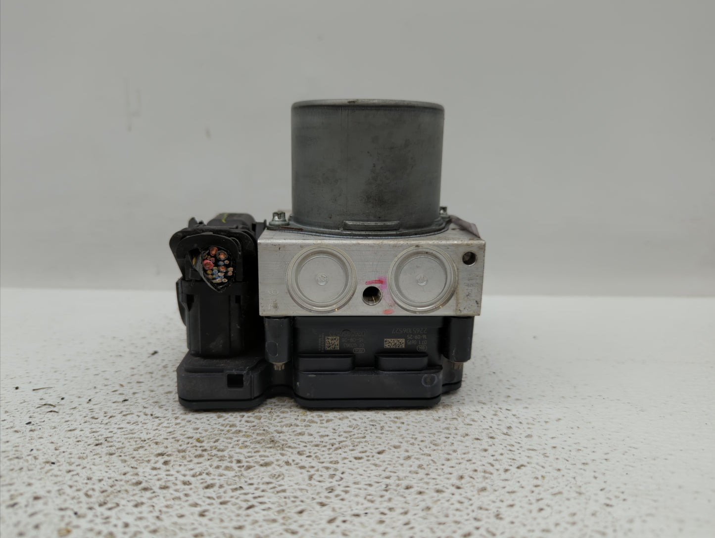 2016 Chevrolet Cruze ABS Pump Control Module Replacement P/N:065055766 39042384, 39064667, 39064664 Fits OEM Used Auto Parts