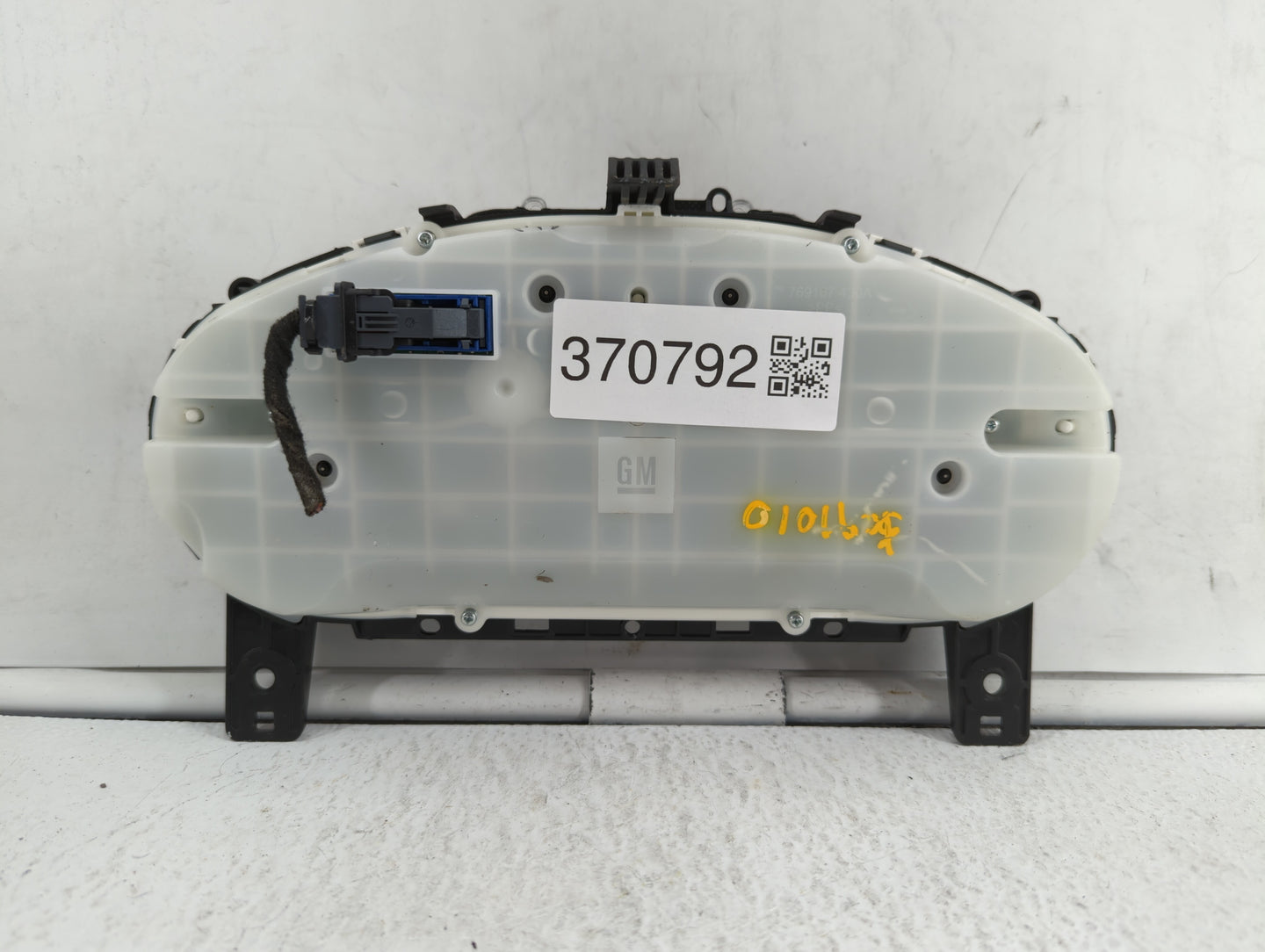 2016 Chevrolet Cruze Instrument Cluster Speedometer Gauges P/N:39082370 39082369 Fits OEM Used Auto Parts - Oemusedautoparts