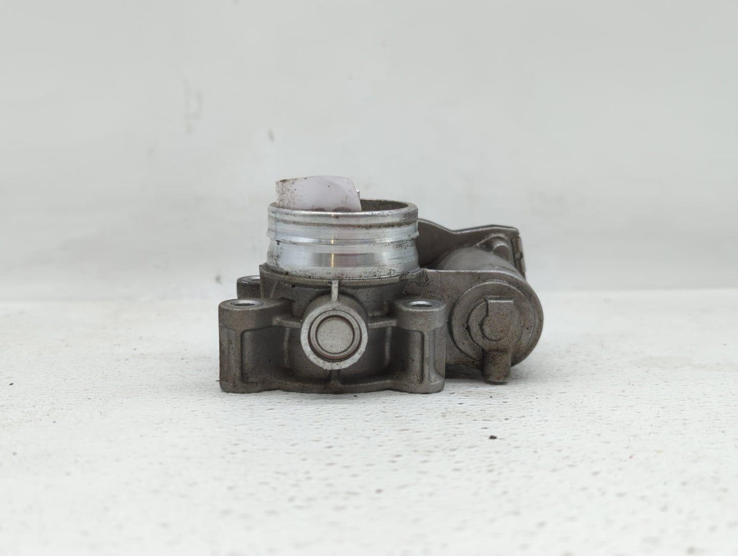 2011-2016 Chevrolet Cruze Throttle Body P/N:55581662 12644239AA, 55565489 Fits Fits 2011 2012 2013 2014 2015 2016 2017 2018 