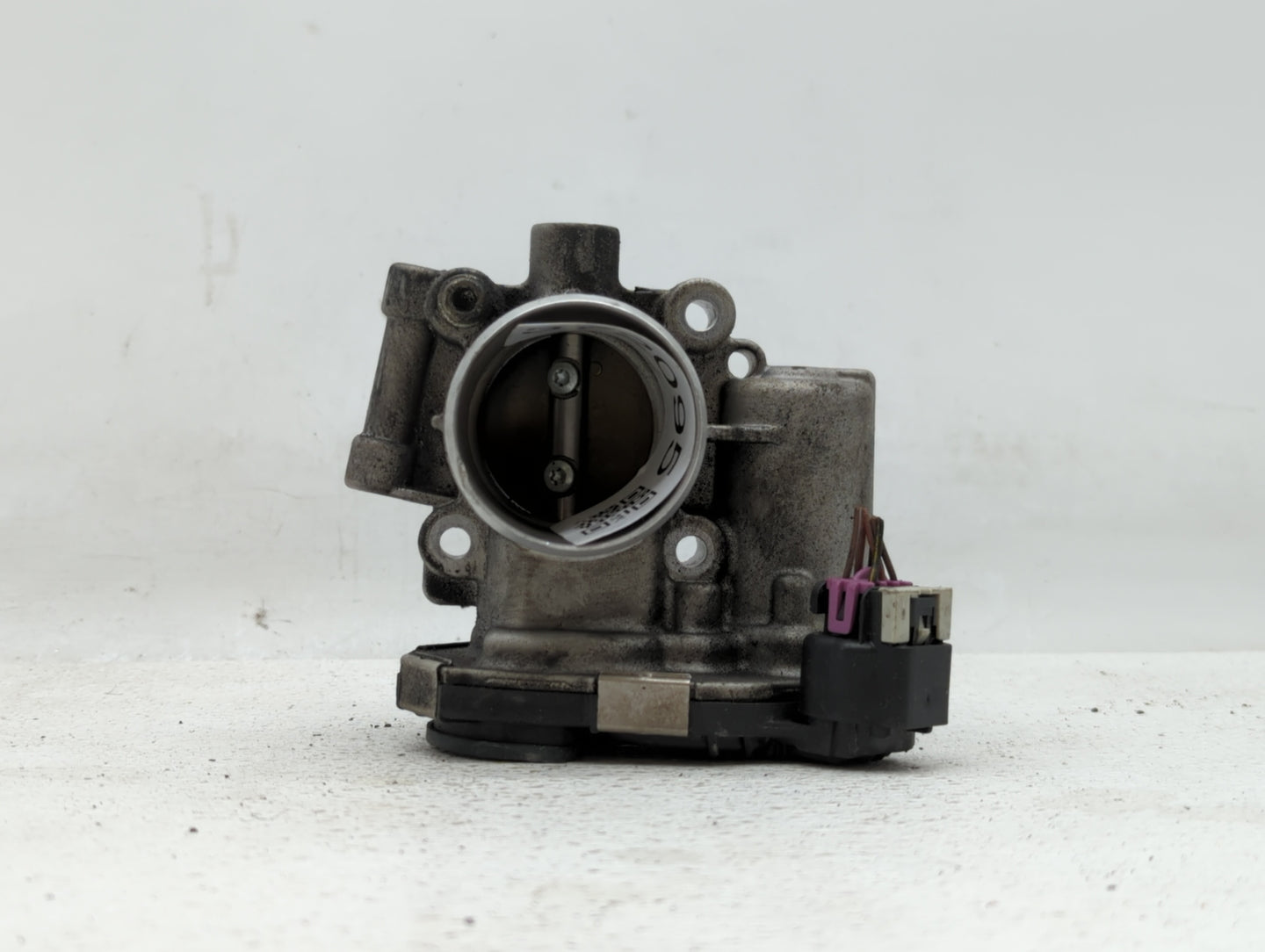 2011-2016 Chevrolet Cruze Throttle Body P/N:55581662 12644239AA, 55565489 Fits Fits 2011 2012 2013 2014 2015 2016 2017 2018 