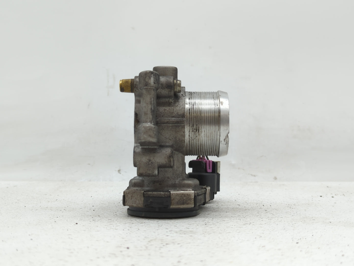 2011-2016 Chevrolet Cruze Throttle Body P/N:55581662 12644239AA, 55565489 Fits Fits 2011 2012 2013 2014 2015 2016 2017 2018 
