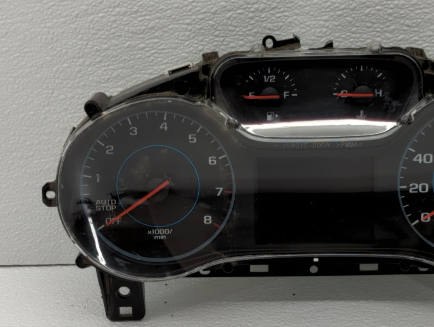 2016 Chevrolet Cruze Instrument Cluster Speedometer Gauges P/N:39082370 Fits OEM Used Auto Parts - Oemusedautoparts1.com