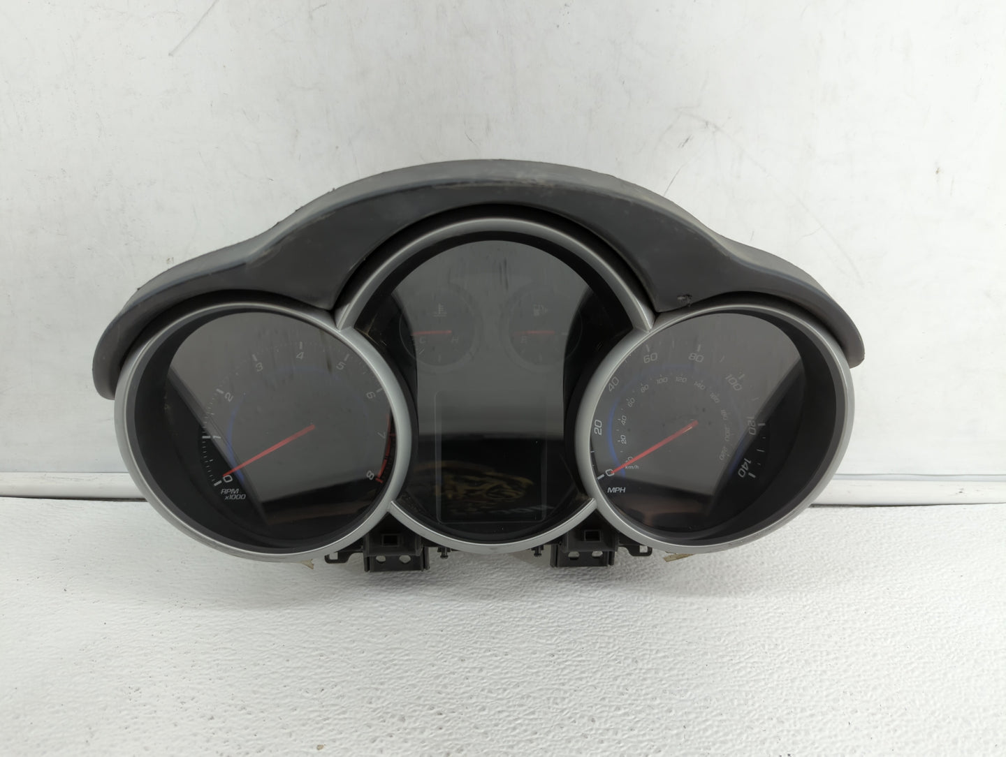 2015-2016 Chevrolet Cruze Instrument Cluster Speedometer Gauges P/N:1529918 95216802, 42362675, 811511914 Fits Fits 2015 201