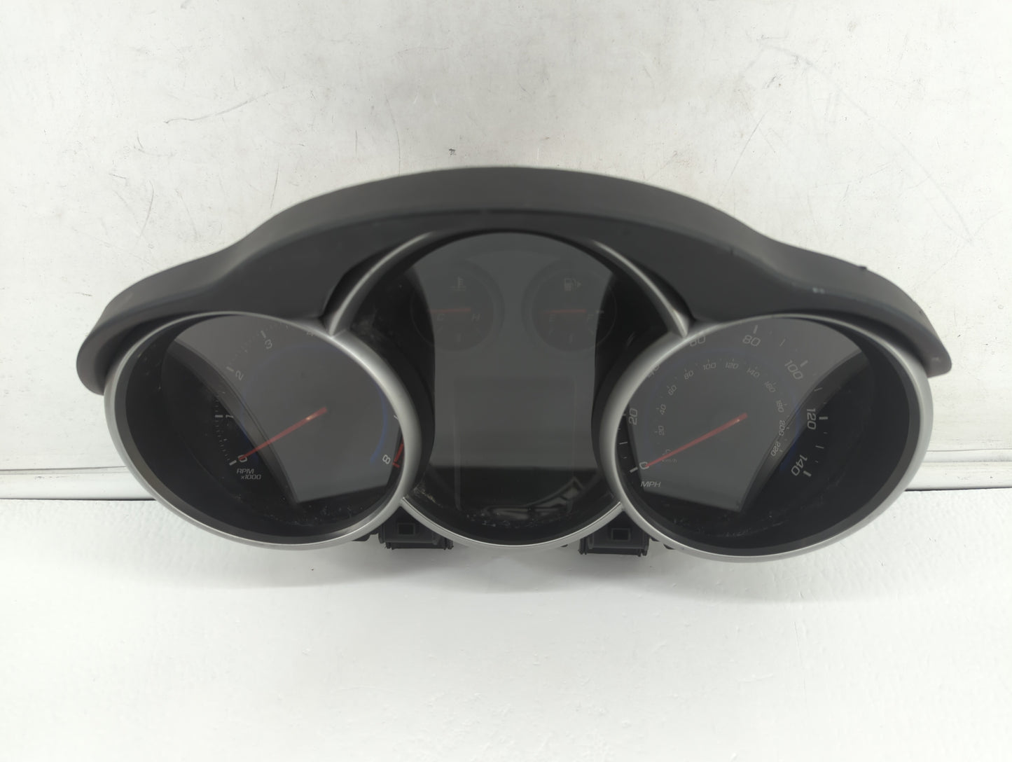 2015-2016 Chevrolet Cruze Instrument Cluster Speedometer Gauges P/N:42362675 811511914, 94560794, 42362673 Fits Fits 2015 20