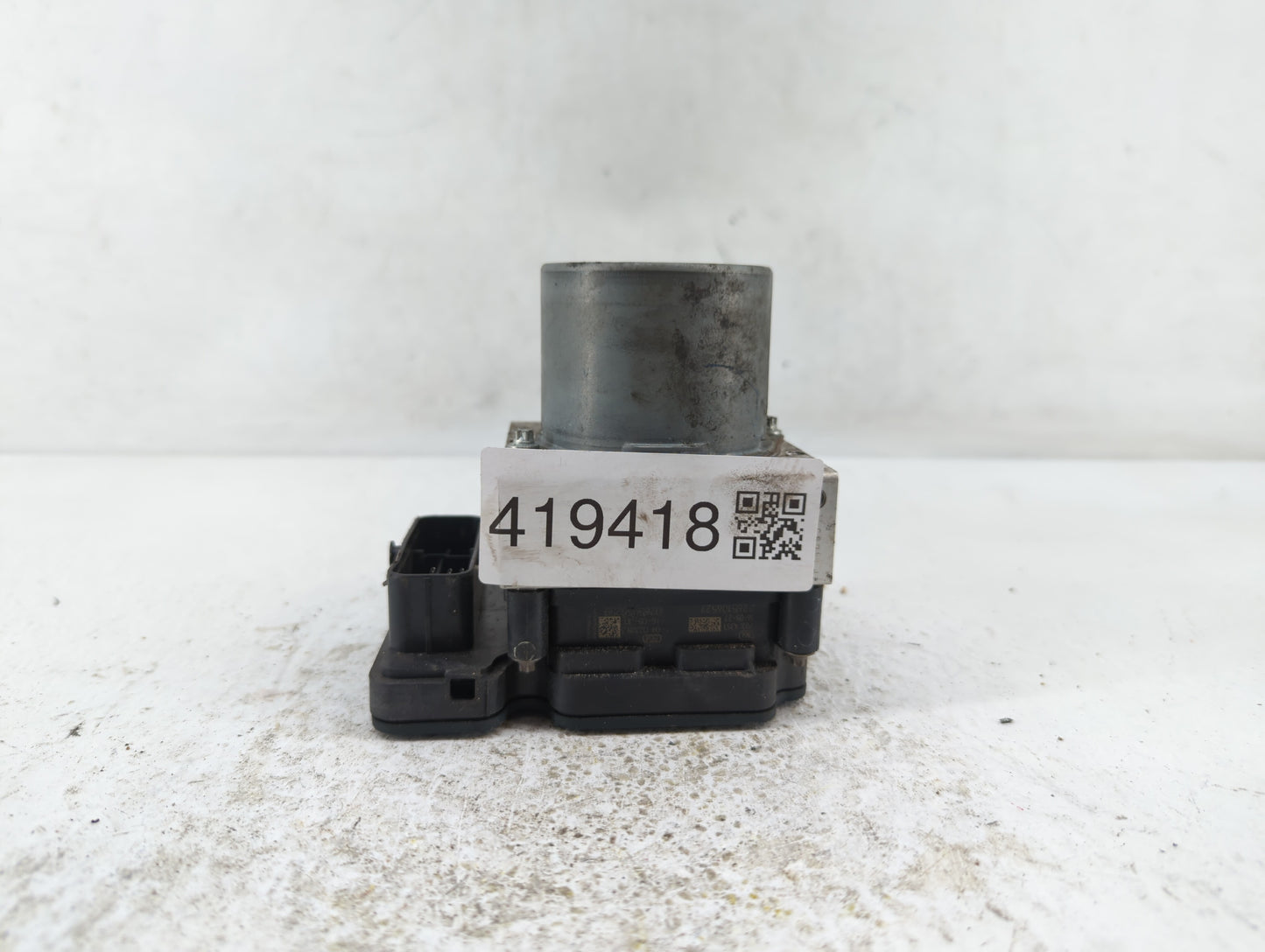 2016 Chevrolet Cruze ABS Pump Control Module Replacement P/N:39042384 39064664 Fits OEM Used Auto Parts - Oemusedautoparts1.