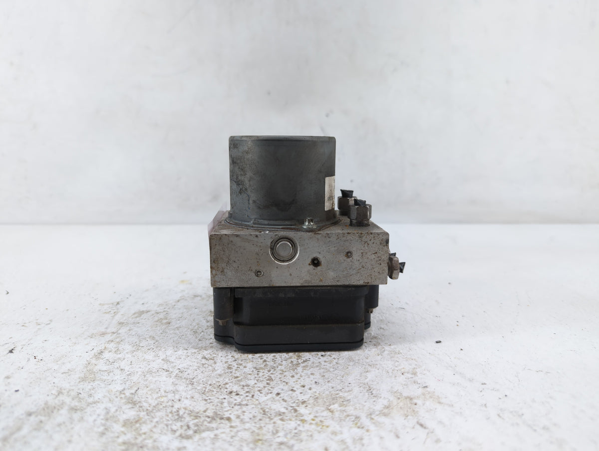 2016 Chevrolet Cruze Anti-Lock Brake ABS Pump Module Actuator OEM P/N:39042384 39064664 Fits OEM Used Auto Parts - Oemusedau