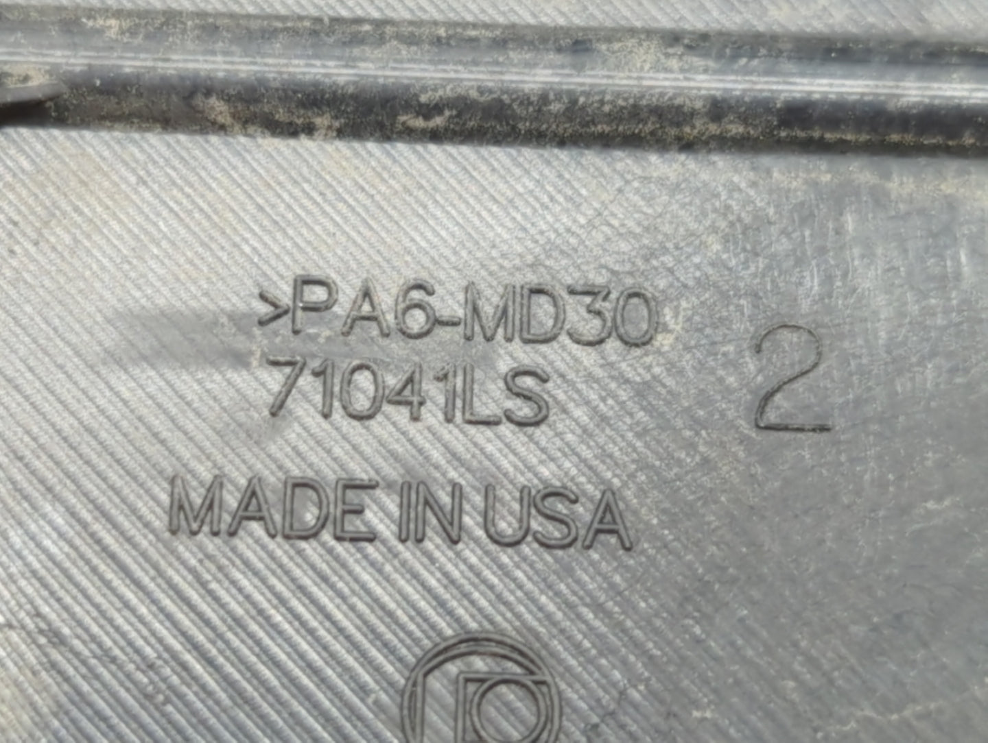 2016 Chevrolet Cruze Engine Cover - Oemusedautoparts1.com