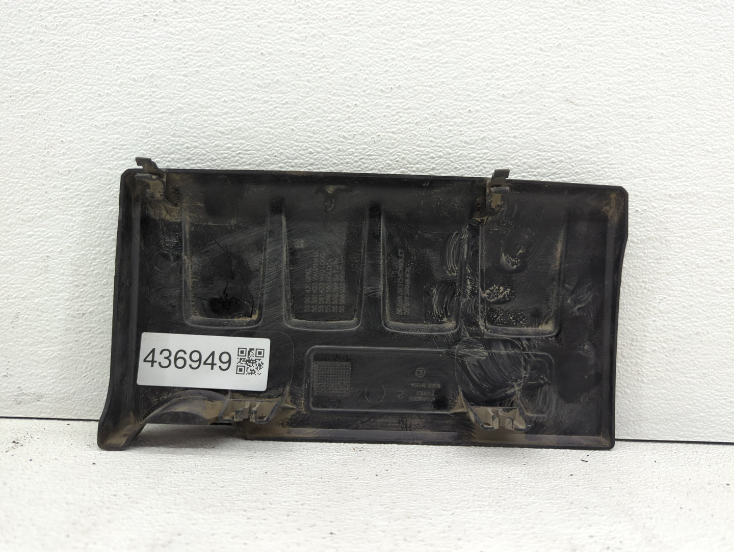 2016 Chevrolet Cruze Engine Cover - Oemusedautoparts1.com