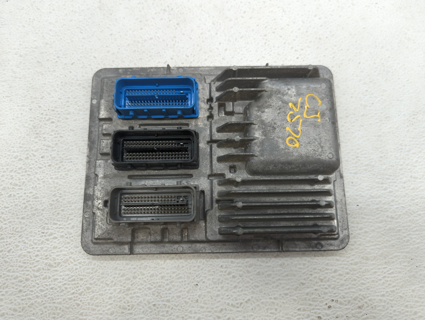 2016 Chevrolet Cruze PCM Engine Control Computer ECU ECM PCU OEM P/N:12672502 12676591, 12669511, 12607096, 12675580 Fits OE
