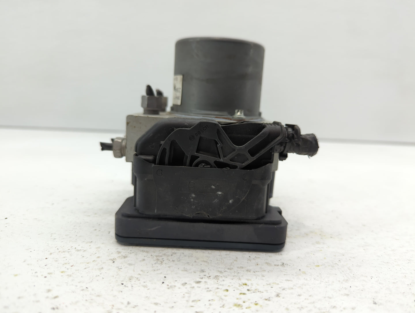 2016 Chevrolet Cruze ABS Pump Control Module Replacement P/N:39042384 39064664 Fits OEM Used Auto Parts - Oemusedautoparts1.