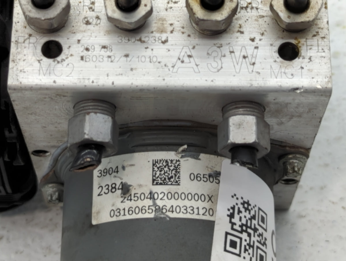 2016 Chevrolet Cruze Anti-Lock Brake ABS Pump Module Actuator OEM P/N:39042384 39064664 Fits OEM Used Auto Parts - Oemusedau