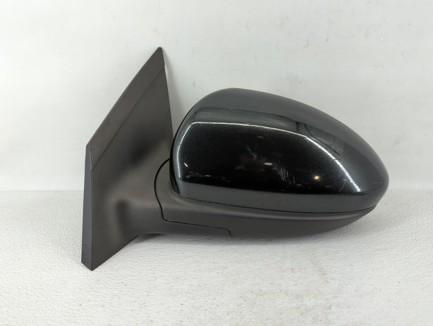 2011-2016 Chevrolet Cruze Driver Side View Mirror - Left Door Mirror OEM Used - Oemusedautoparts1.com