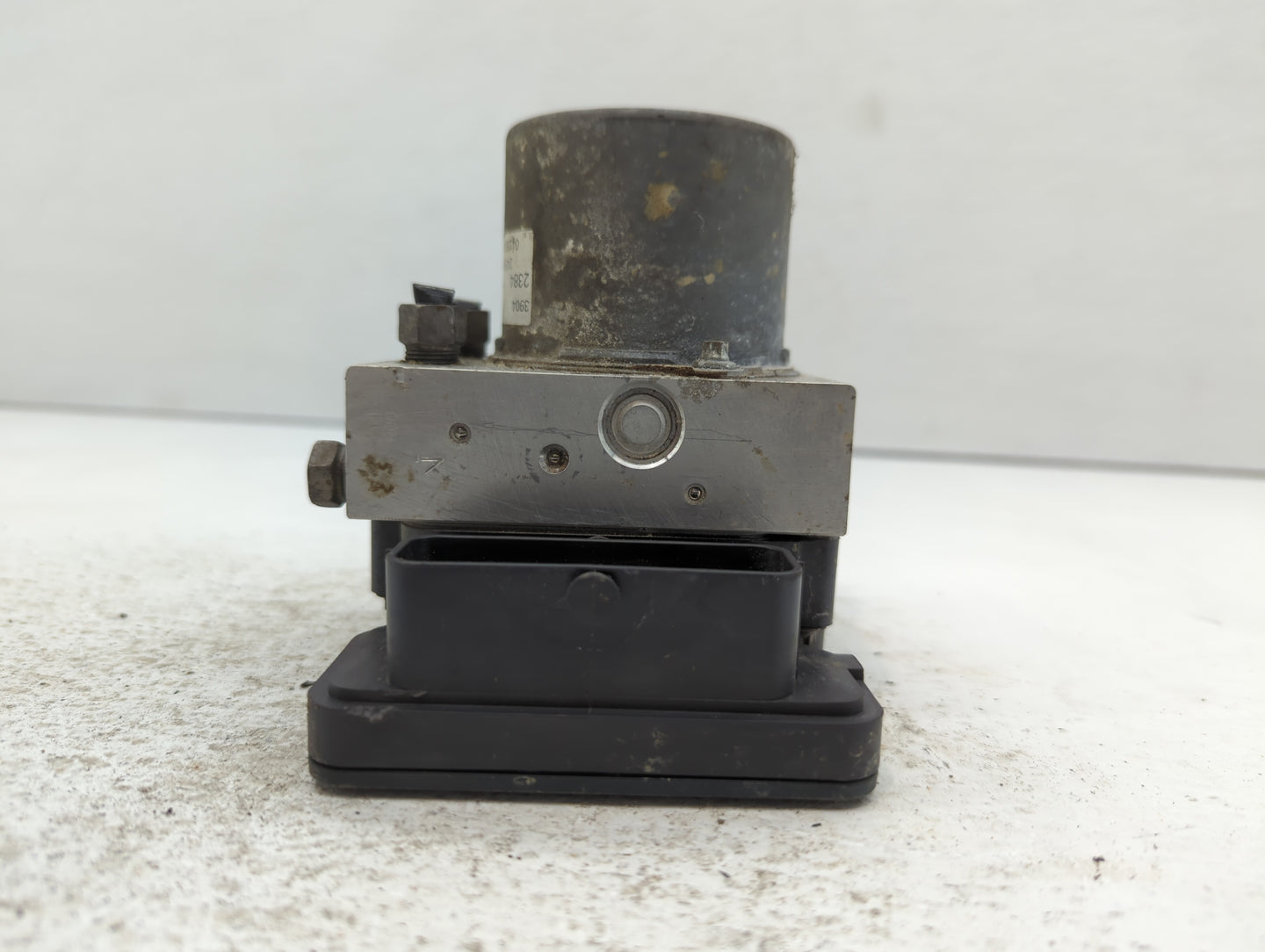2016 Chevrolet Cruze ABS Pump Control Module Replacement P/N:39042384 39064664 Fits OEM Used Auto Parts - Oemusedautoparts1.