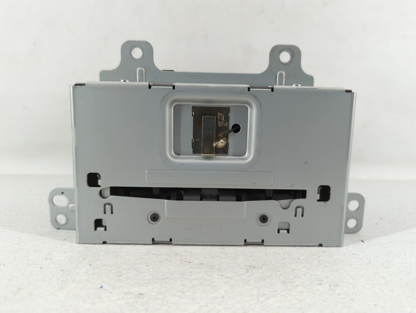 2015-2016 Chevrolet Cruze Am Fm Cd Player Radio Receiver - Oemusedautoparts1.com