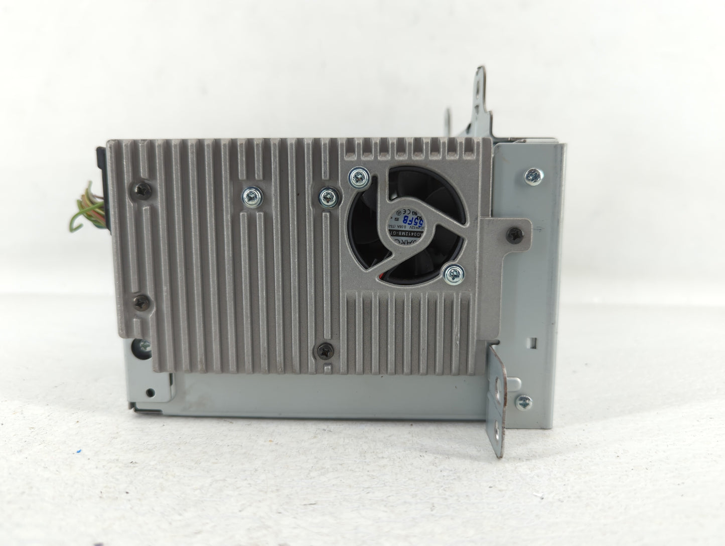 2015-2016 Chevrolet Cruze Am Fm Cd Player Radio Receiver - Oemusedautoparts1.com