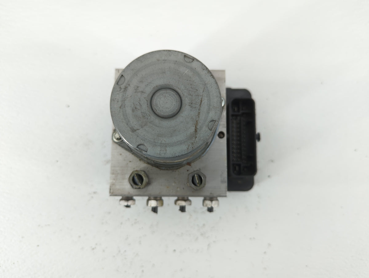 2016 Chevrolet Cruze Anti-Lock Brake ABS Pump Module Actuator OEM P/N:065055766 065050766 Fits OEM Used Auto Parts - Oemused
