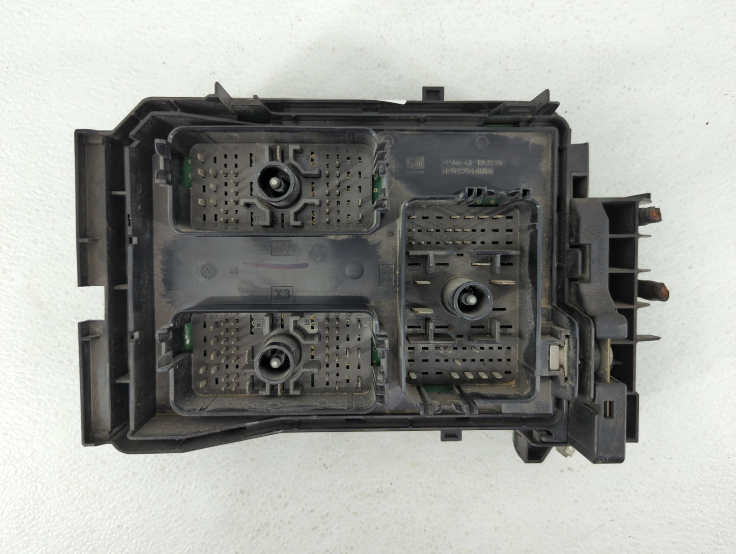 2016 Chevrolet Cruze Fusebox Fuse Box Panel Relay Module P/N:39049710 Fits OEM Used Auto Parts - Oemusedautoparts1.com