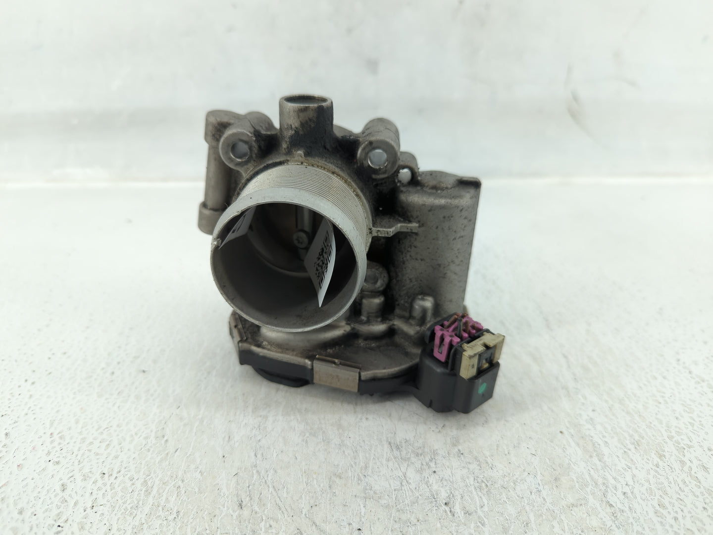2011-2016 Chevrolet Cruze Throttle Body P/N:55581662 Fits Fits 2011 2012 2013 2014 2015 2016 2017 2018 2019 2020 2021 OEM Us