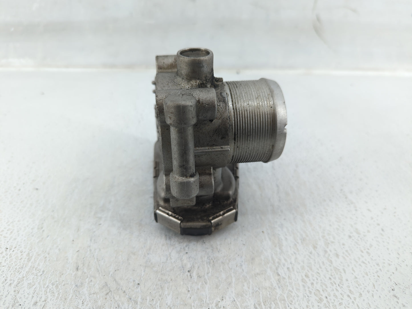 2011-2016 Chevrolet Cruze Throttle Body P/N:55581662 Fits Fits 2011 2012 2013 2014 2015 2016 2017 2018 2019 2020 2021 OEM Us