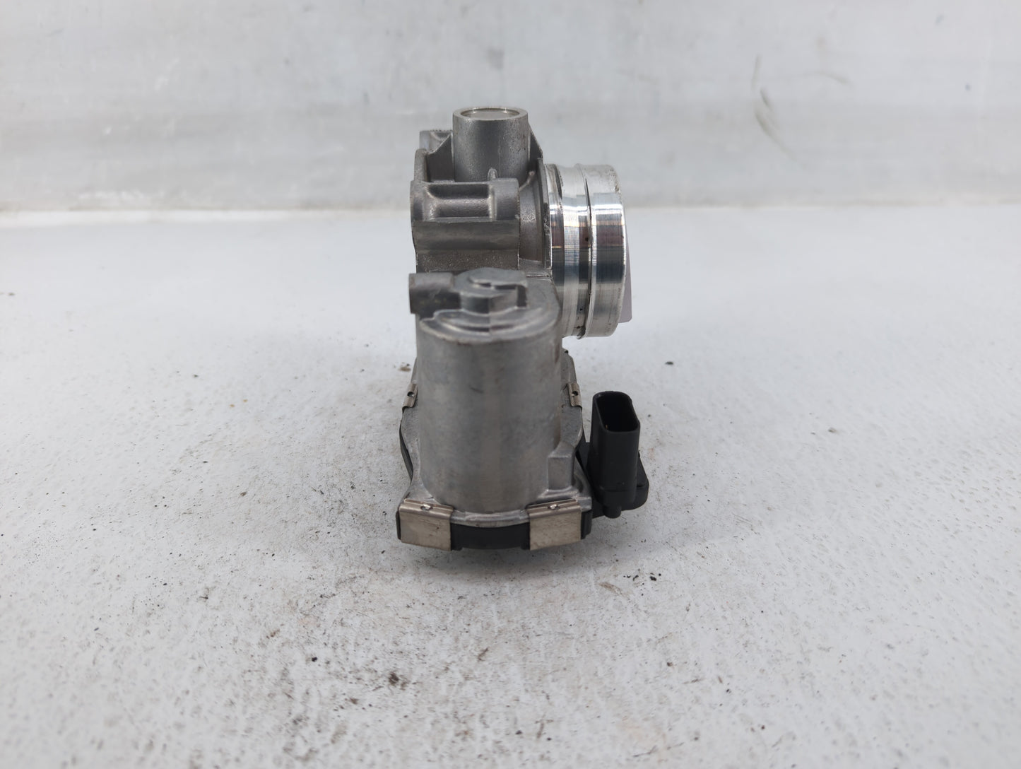 2016 Chevrolet Cruze Throttle Body Fits OEM Used Auto Parts - Oemusedautoparts1.com