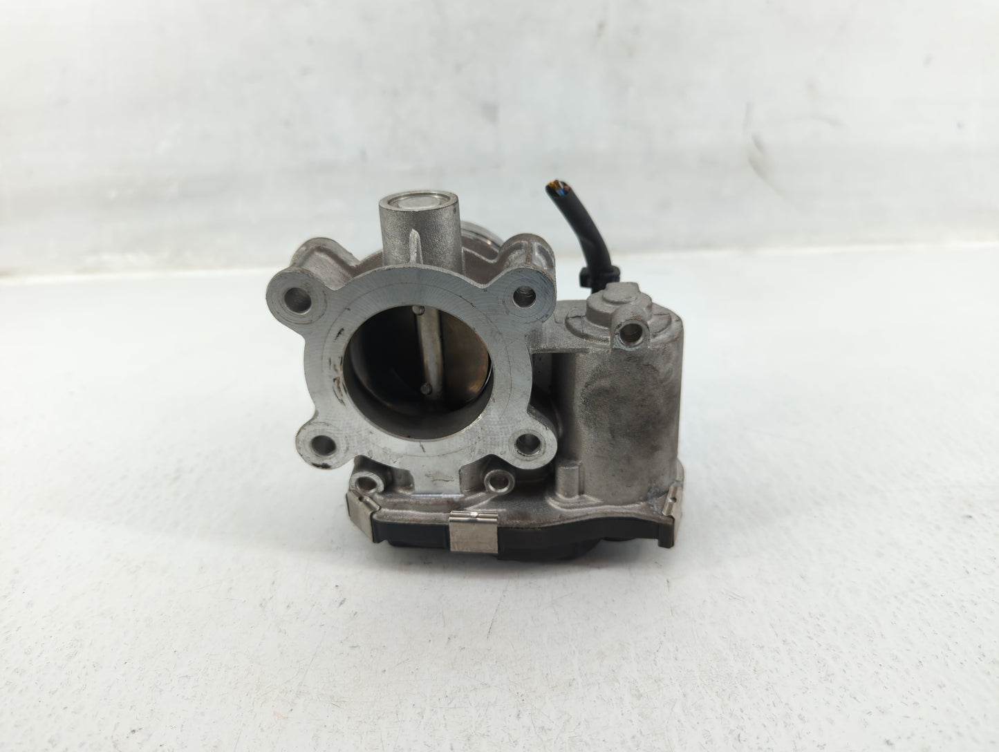 2016 Chevrolet Cruze Throttle Body Fits OEM Used Auto Parts - Oemusedautoparts1.com