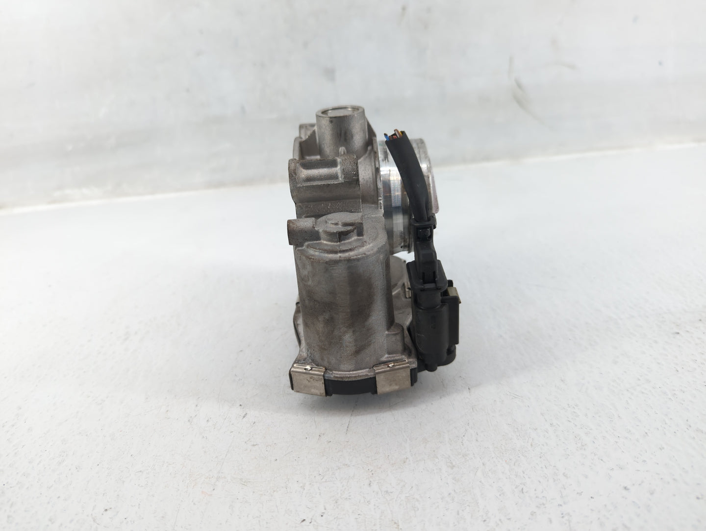 2016 Chevrolet Cruze Throttle Body Fits OEM Used Auto Parts - Oemusedautoparts1.com
