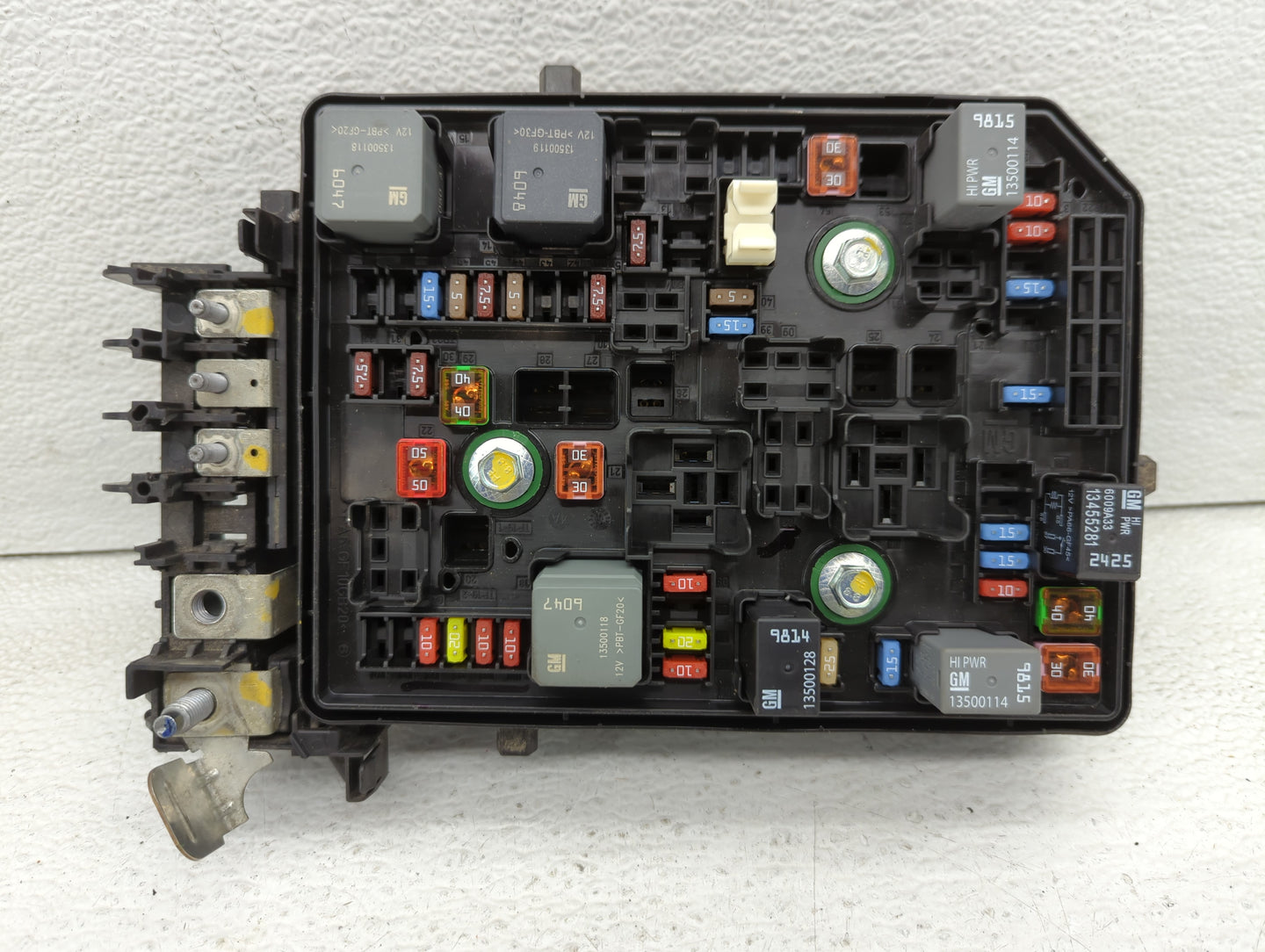 2015-2016 Chevrolet Cruze Fusebox Fuse Box Panel Relay Module Fits Fits 2015 2016 OEM Used Auto Parts - Oemusedautoparts1.co