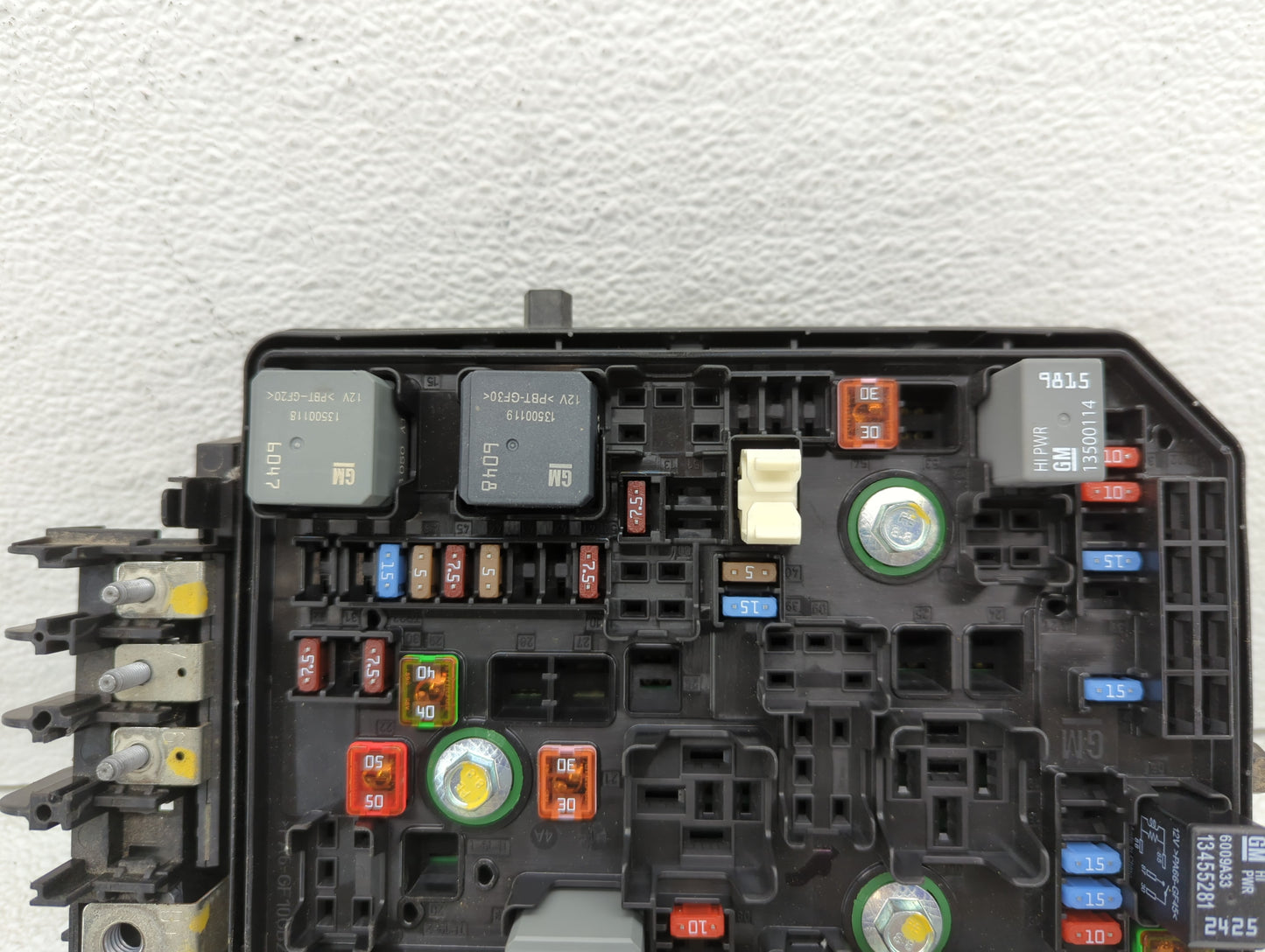 2015-2016 Chevrolet Cruze Fusebox Fuse Box Panel Relay Module Fits Fits 2015 2016 OEM Used Auto Parts - Oemusedautoparts1.co