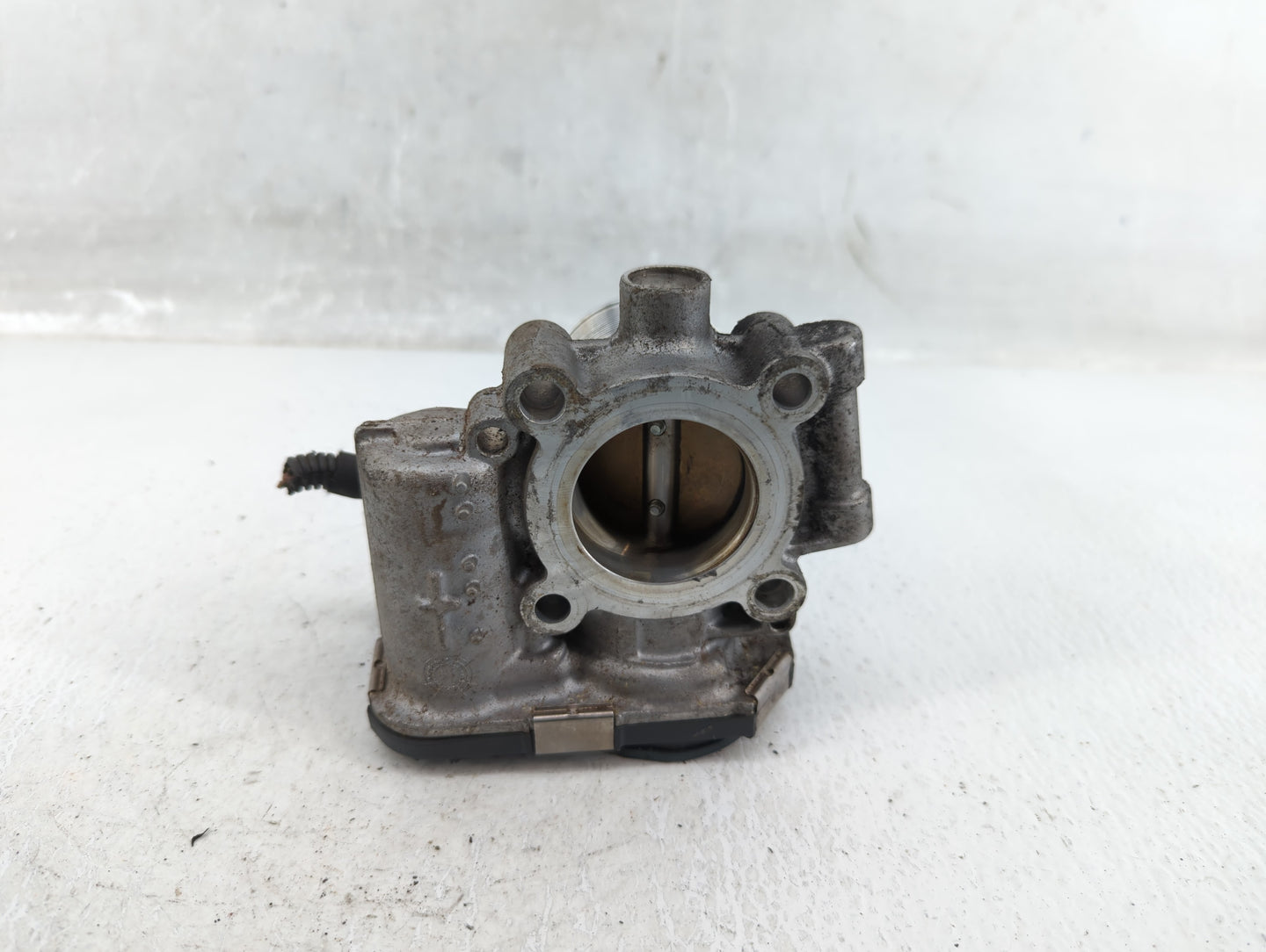 2011-2016 Chevrolet Cruze Throttle Body P/N:0 280 750 499 55565489 Fits OEM Used Auto Parts - Oemusedautoparts1.com