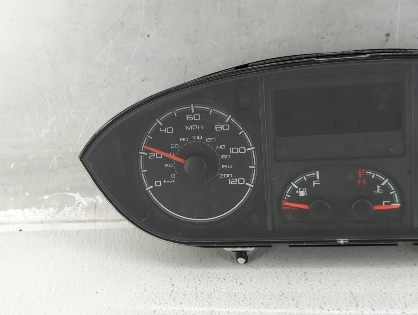 2015-2016 Chevrolet Cruze Instrument Cluster Speedometer Gauges P/N:68472804AB Fits Fits 2015 2016 OEM Used Auto Parts - Oem