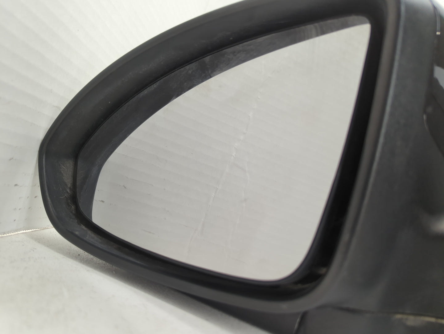 2011-2016 Chevrolet Cruze Driver Side View Mirror - Left Door Mirror OEM Used - Oemusedautoparts1.com