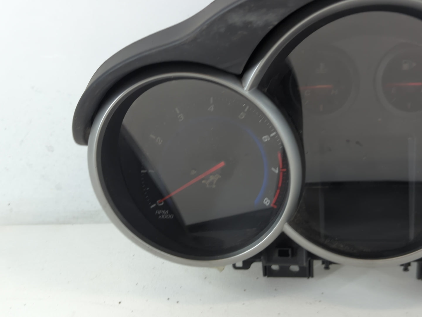 2015-2016 Chevrolet Cruze Instrument Cluster Speedometer Gauges P/N:42362675 Fits Fits 2015 2016 OEM Used Auto Parts - Oemus
