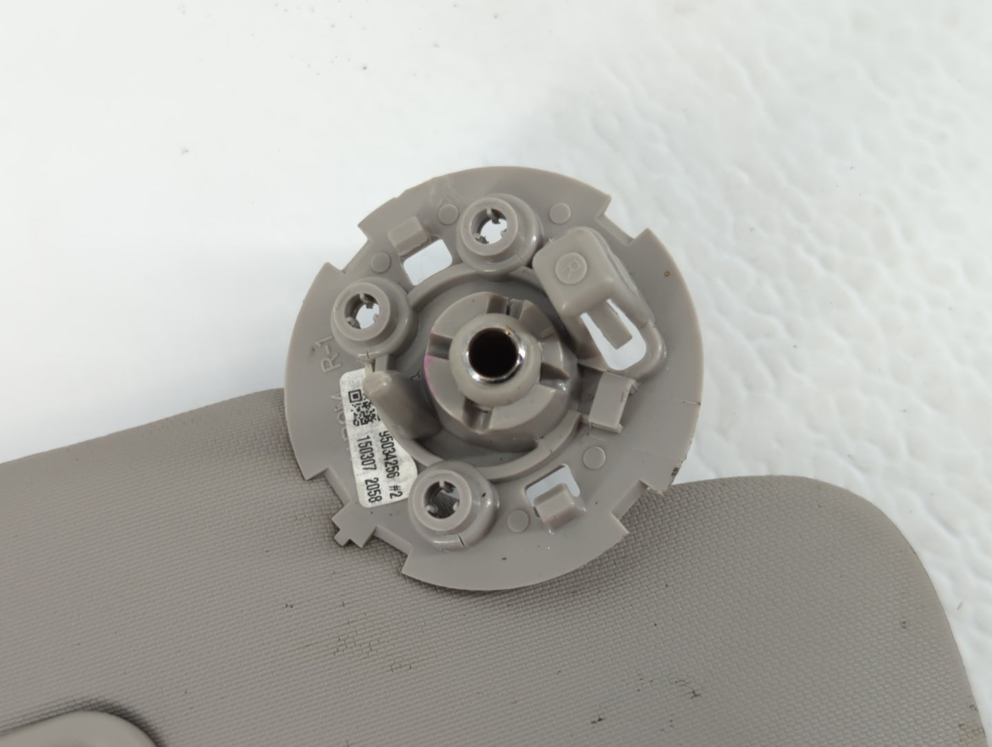 2011-2016 Chevrolet Cruze Sun Visor Shade Replacement Passenger Right Mirror Fits Fits 2011 2012 2013 2014 2015 2016 OEM Use