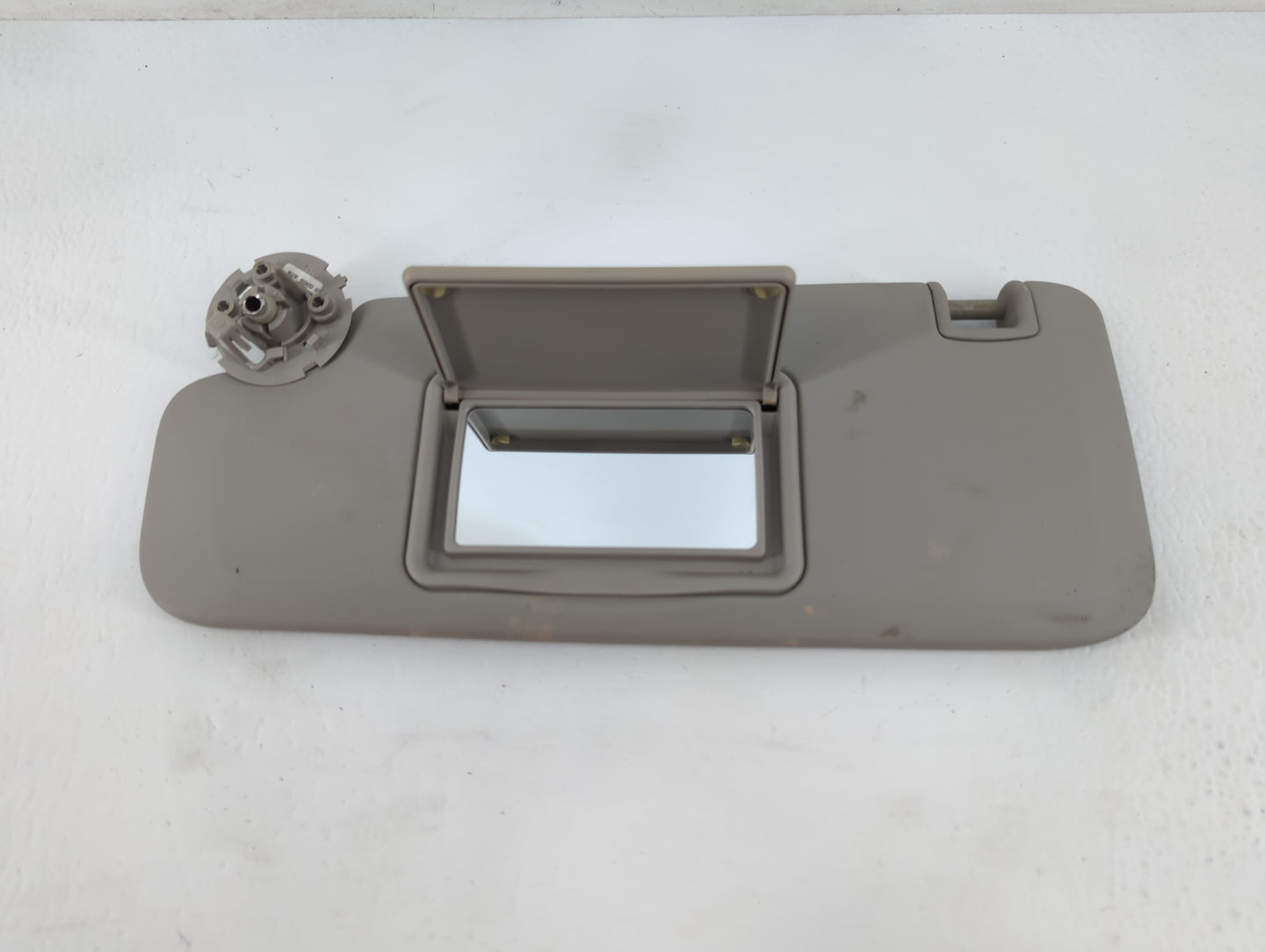 2011-2016 Chevrolet Cruze Sun Visor Shade Replacement Driver Left Mirror Fits Fits 2011 2012 2013 2014 2015 2016 OEM Used Au