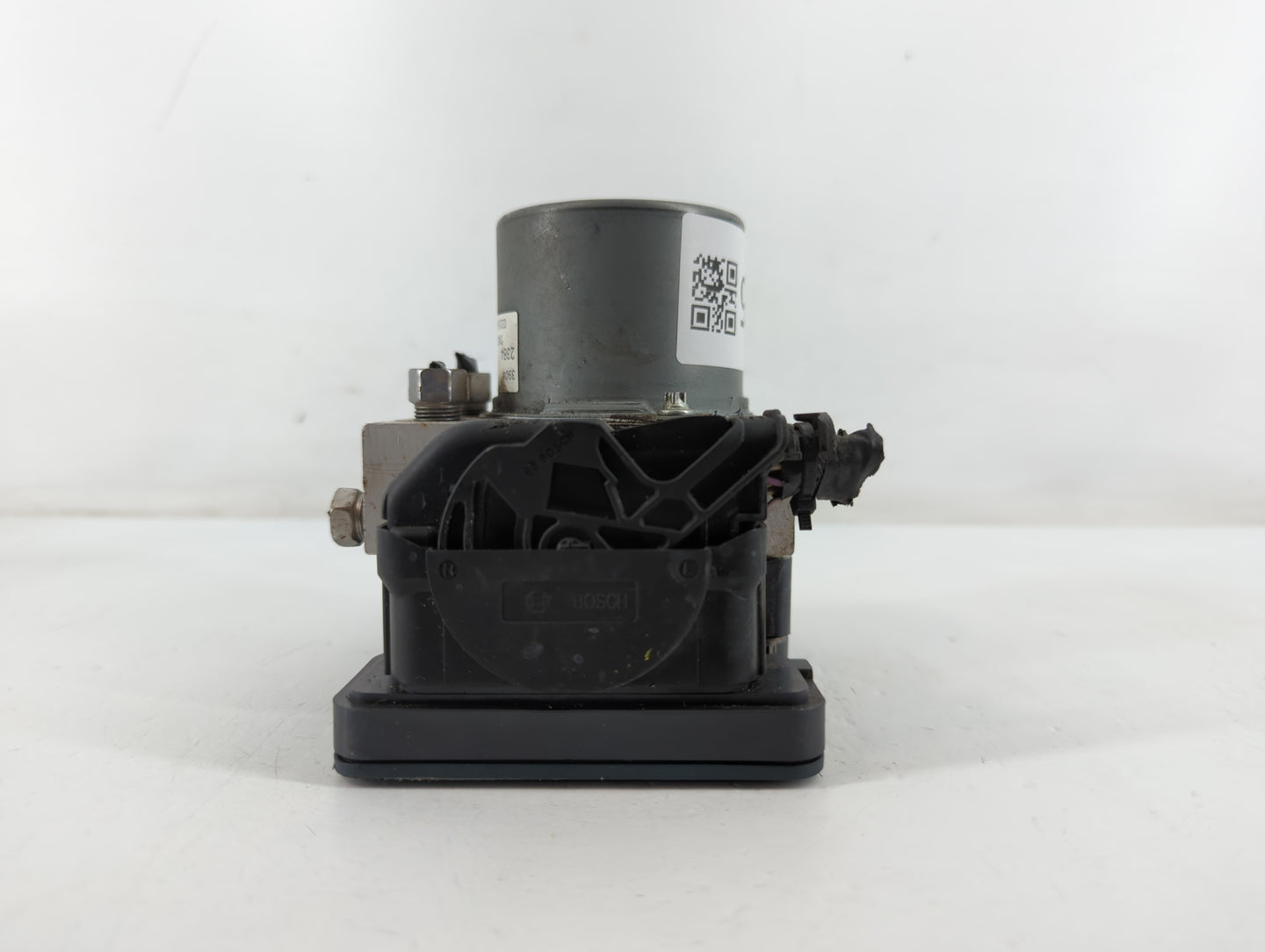 2016 Chevrolet Cruze ABS Pump Control Module Replacement P/N:39042384 Fits OEM Used Auto Parts - Oemusedautoparts1.com