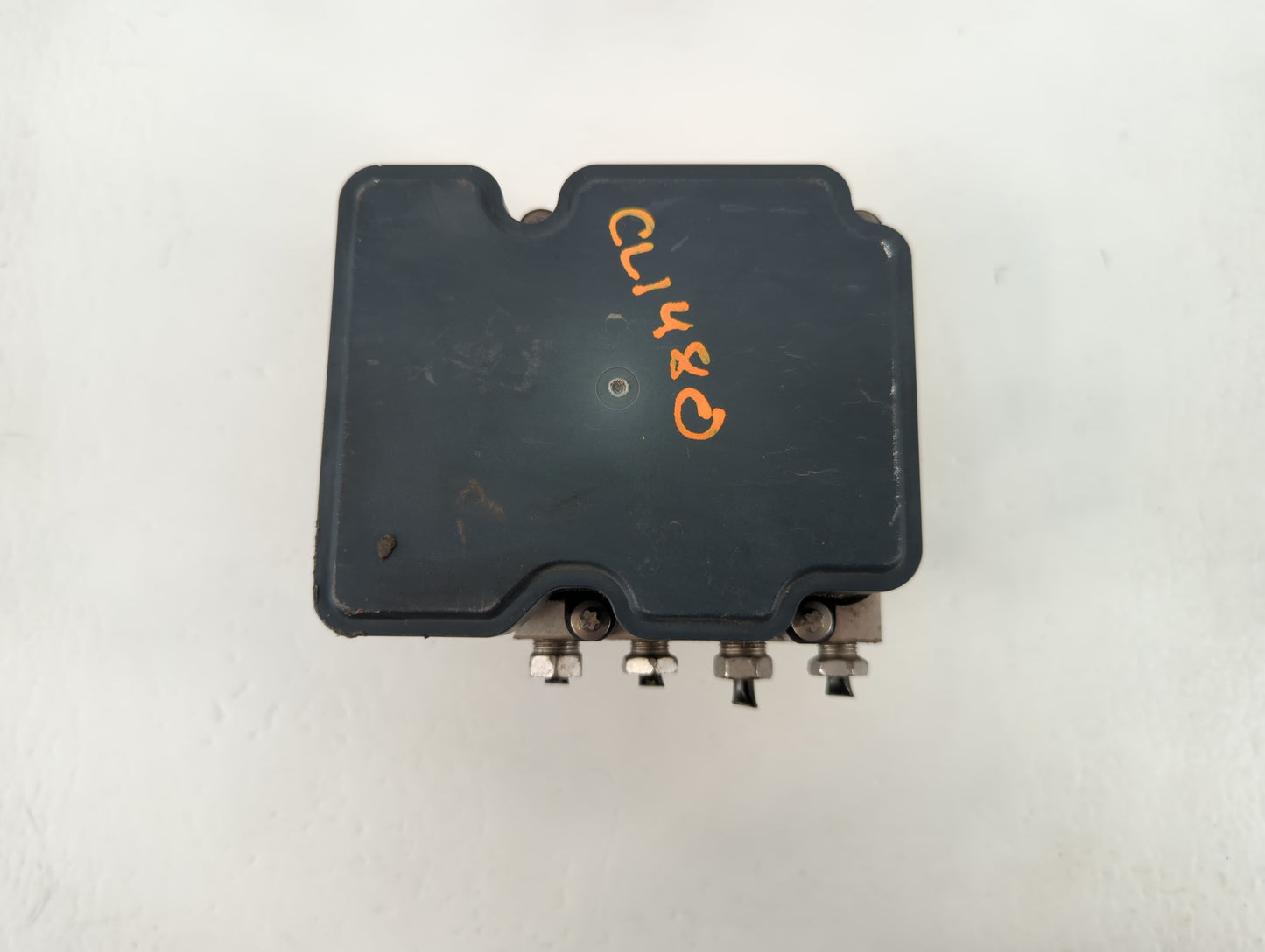 2016 Chevrolet Cruze ABS Pump Control Module Replacement P/N:39042384 Fits OEM Used Auto Parts - Oemusedautoparts1.com