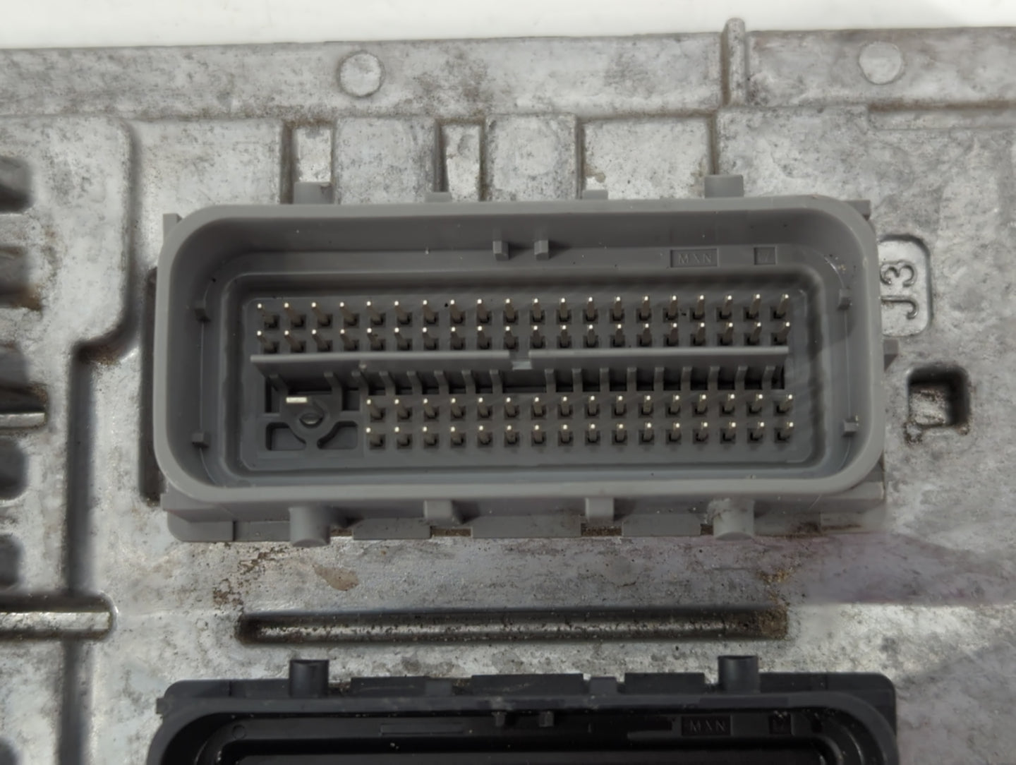 2016 Chevrolet Cruze PCM Engine Control Computer ECU ECM PCU OEM P/N:12676591 Fits OEM Used Auto Parts - Oemusedautoparts1.c