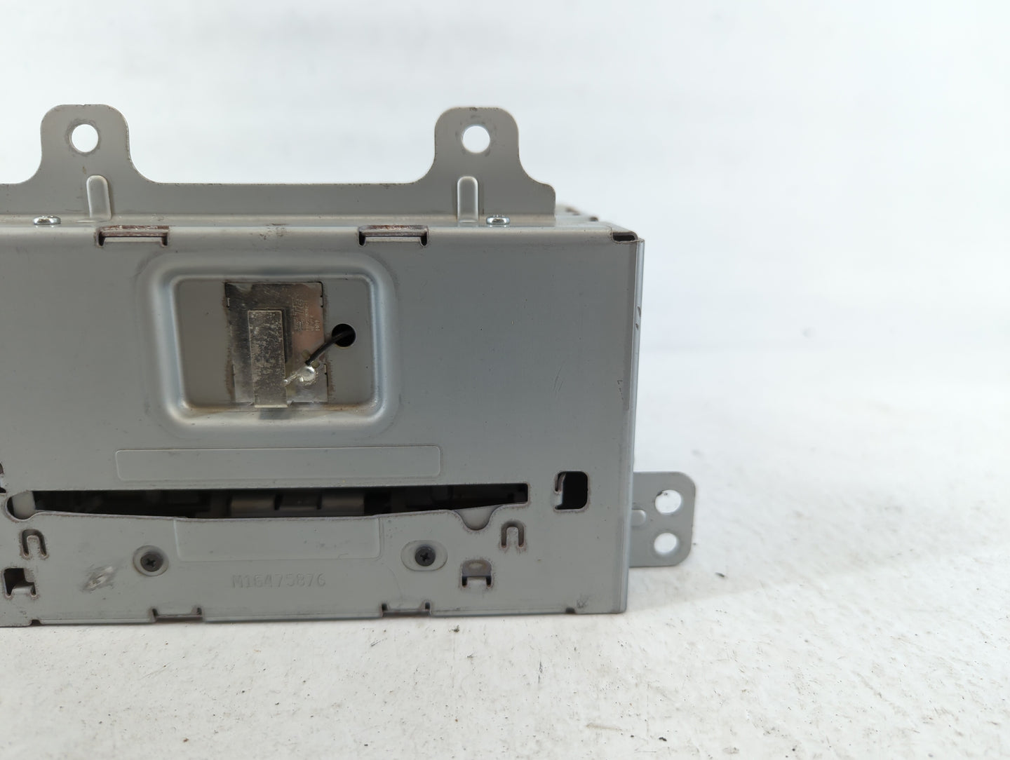 2015-2016 Chevrolet Cruze Am Fm Cd Player Radio Receiver - Oemusedautoparts1.com