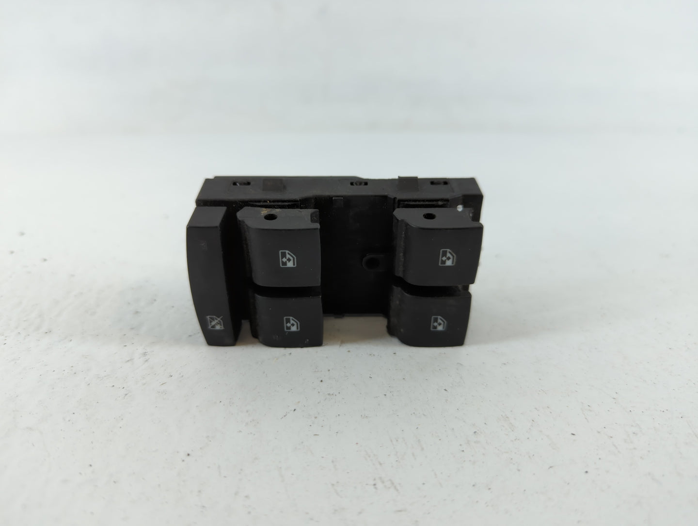 2015-2016 Chevrolet Cruze Master Power Window Switch Replacement Driver Side Left P/N:L0202870AB0212361 Fits Fits 2015 2016 