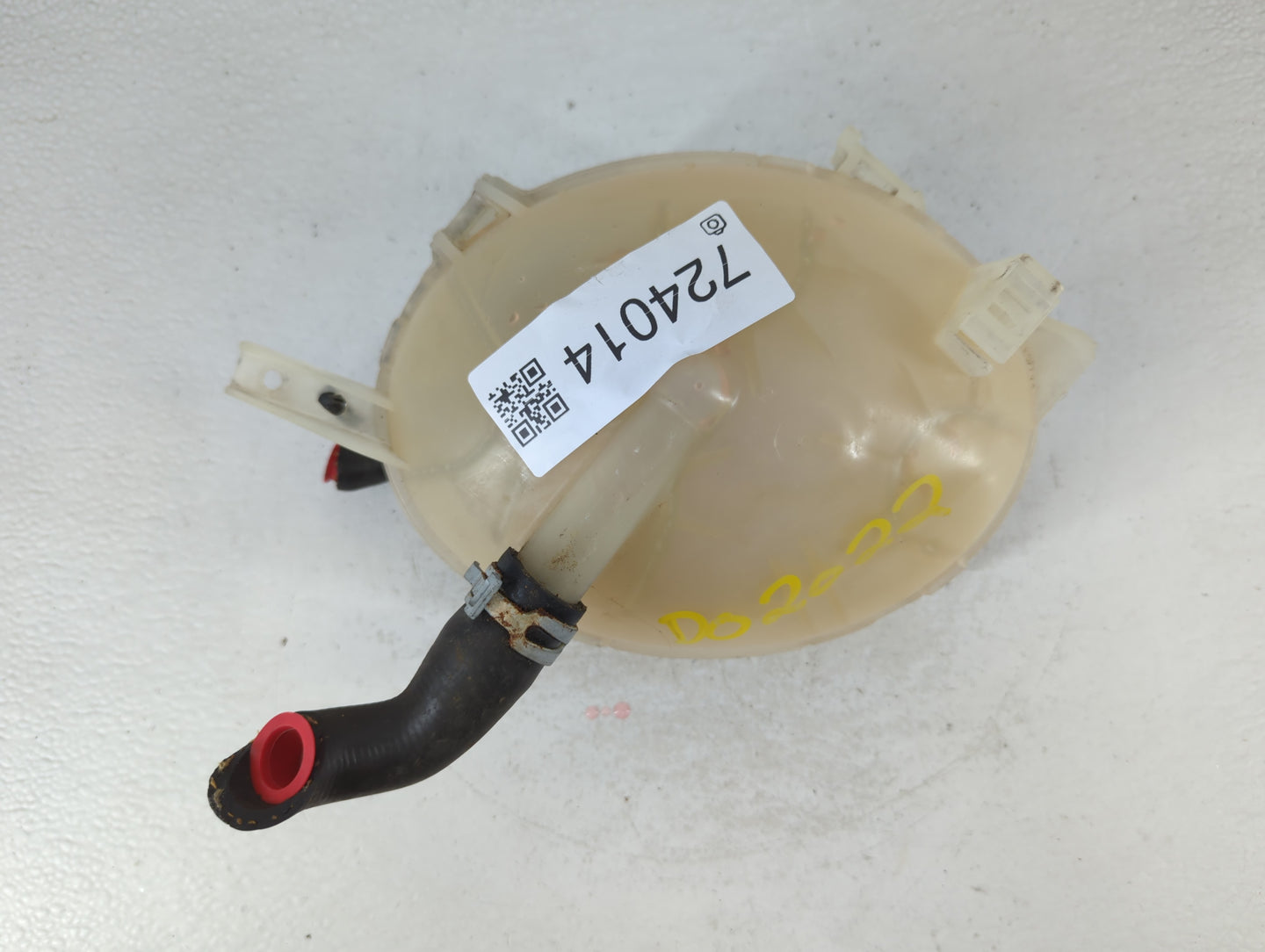 2016-2019 Chevrolet Cruze Radiator Coolant Overflow Expansion Tank Bottle - Oemusedautoparts1.com