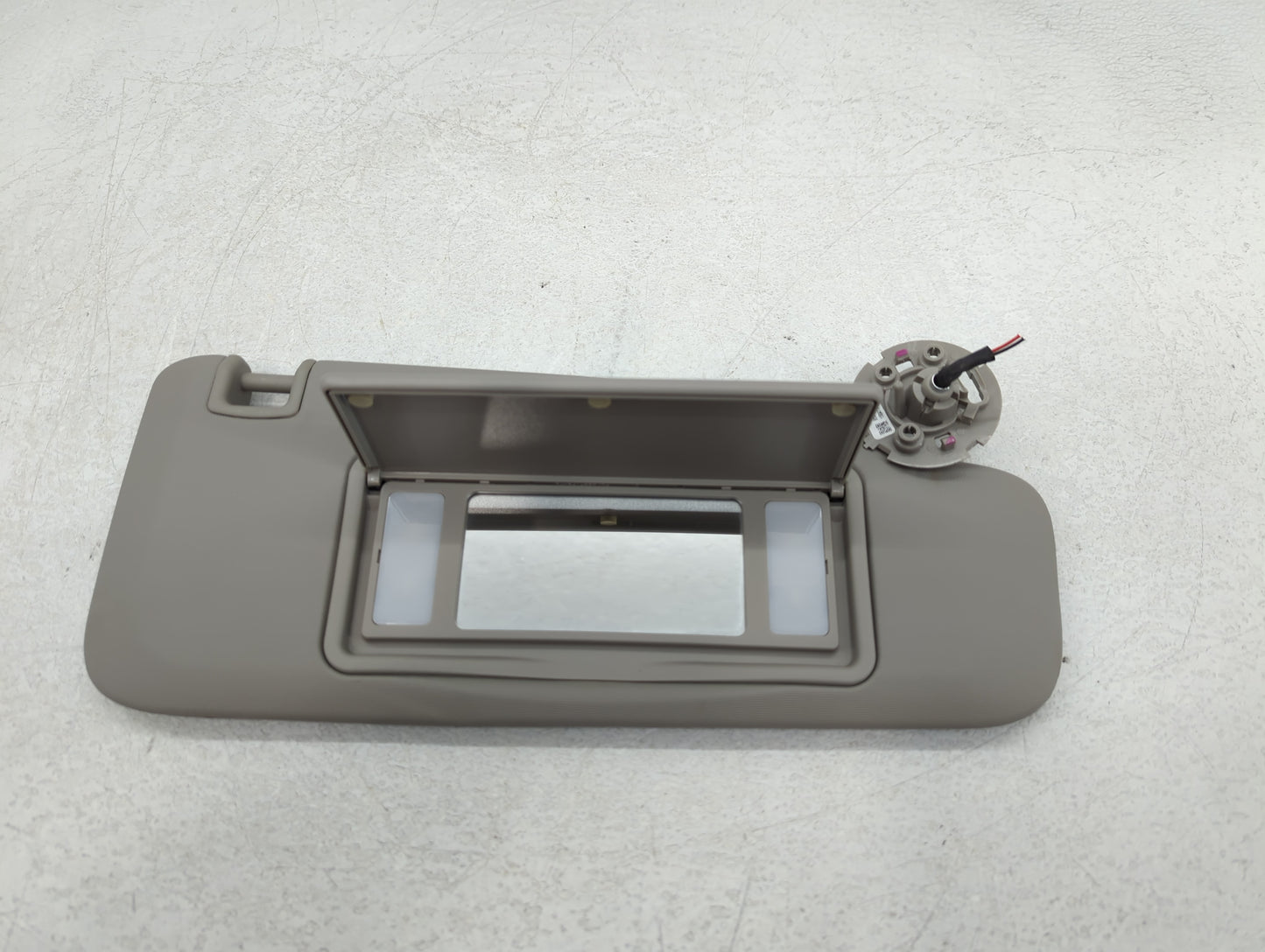 2011-2016 Chevrolet Cruze Sun Visor Shade Replacement Passenger Right Mirror Fits Fits 2011 2012 2013 2014 2015 2016 OEM Use