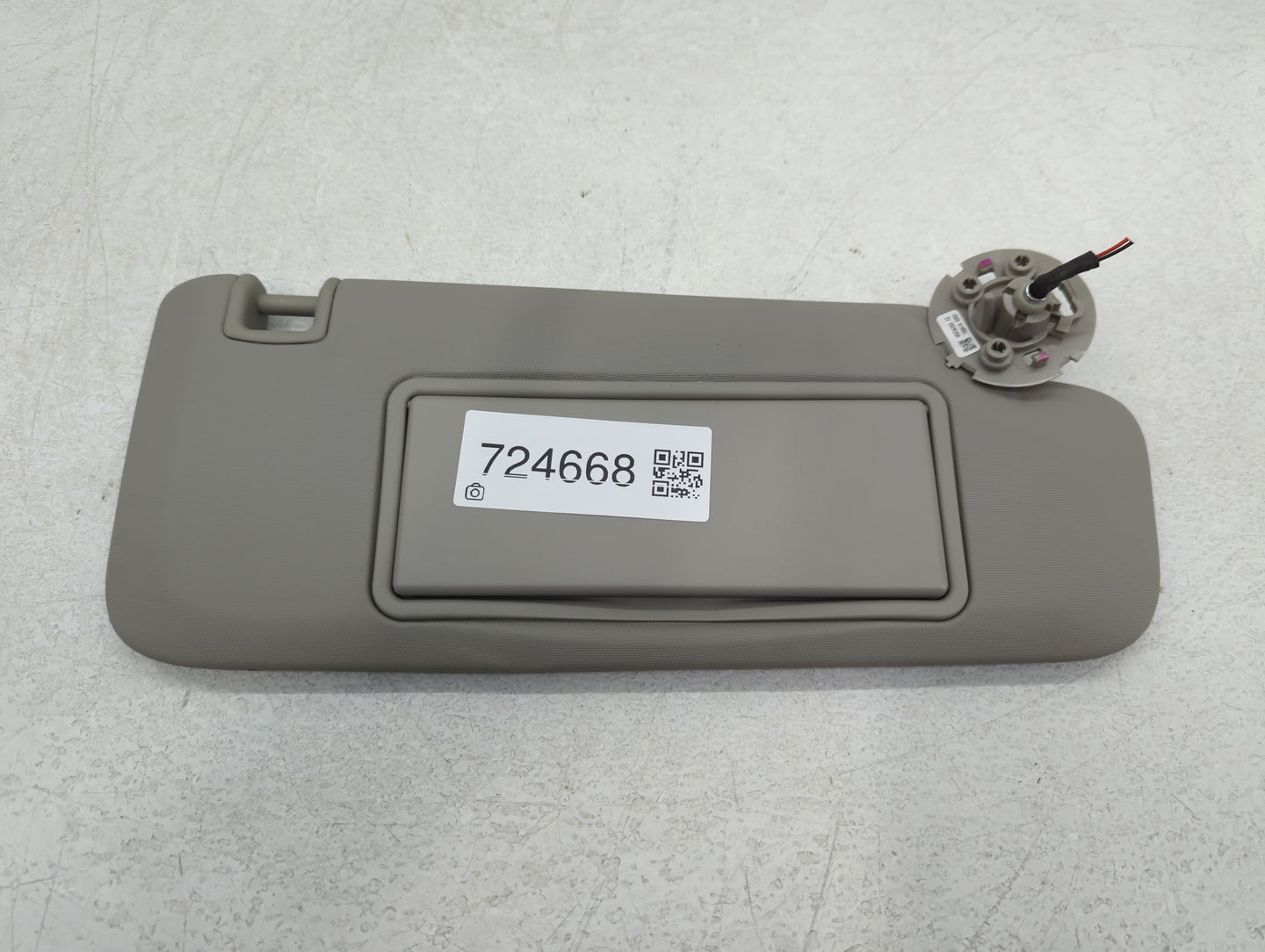 2011-2016 Chevrolet Cruze Sun Visor Shade Replacement Passenger Right Mirror Fits Fits 2011 2012 2013 2014 2015 2016 OEM Use