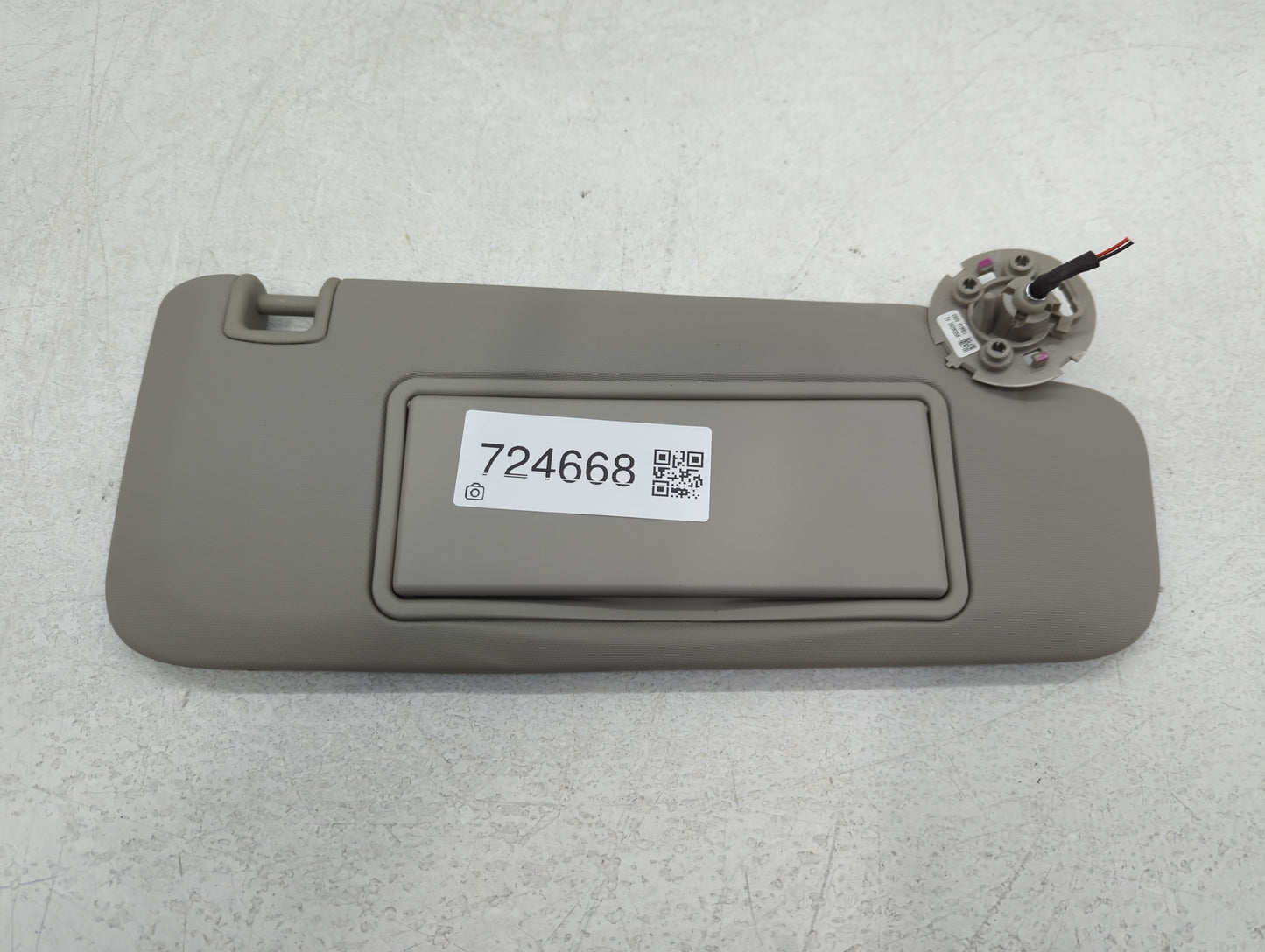 2011-2016 Chevrolet Cruze Sun Visor Shade Replacement Passenger Right Mirror Fits Fits 2011 2012 2013 2014 2015 2016 OEM Use