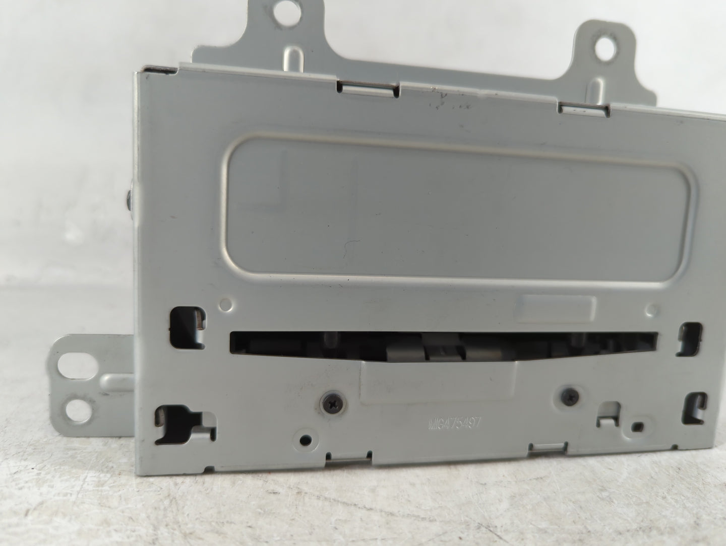 2013-2016 Chevrolet Cruze Am Fm Cd Player Radio Receiver - Oemusedautoparts1.com